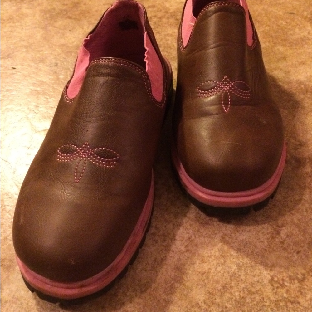 GIRL Romeos - Picture 2 of 3